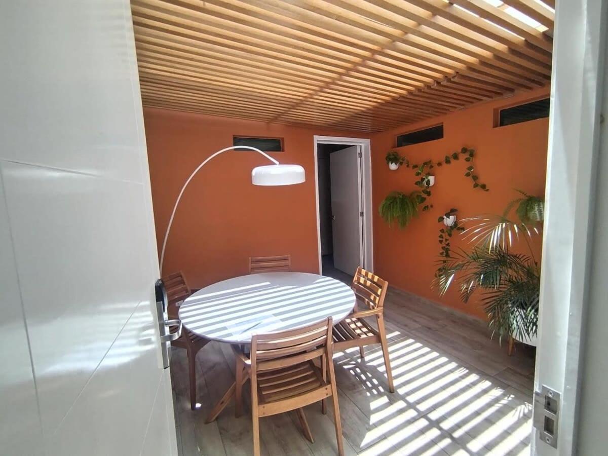 Arquimedes Patio I Luminous 1br In Polanco Apartment Mexico City